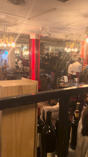 FONDUE HOUSE DU PONT - Gastronomie und Hotellerie