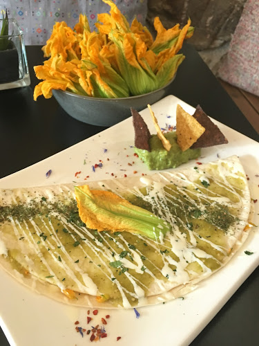 Comentarii opinii despre Parada 30