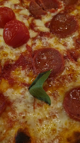 Opinii despre L'Osteria Basel Plaza în Basel - Gastronomie und Hotellerie