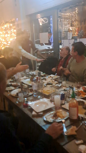 Opinii despre Treffpunkt Take Away în Wil - Gastronomie und Hotellerie