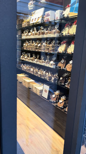 Opinii despre Läderach | Schweiz | Locarno în Locarno - Gastronomie und Hotellerie