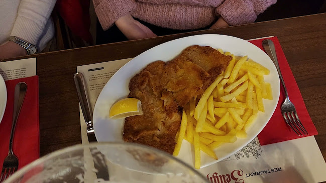 Opinii despre Restaurant Zeughauskeller în Zürich - Gastronomie und Hotellerie