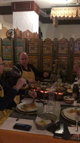 Opinii despre Taj Palace Indian cuisine, Seit 1995 în Zürich - Gastronomie und Hotellerie