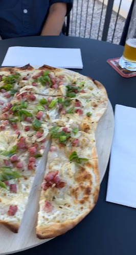 Opinii despre Attika Rooftop Bar în Bern - Gastronomie und Hotellerie