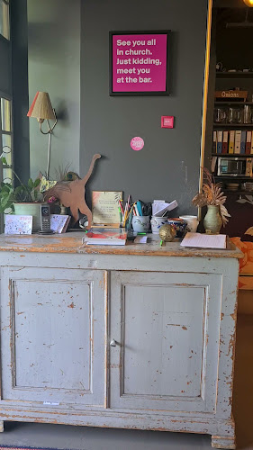 Moudi Bar & Restaurant - Gastronomie und Hotellerie