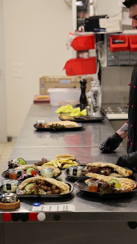 Opinii despre Jack's Cevap House | Restaurant Altstetten în Zürich - Gastronomie und Hotellerie