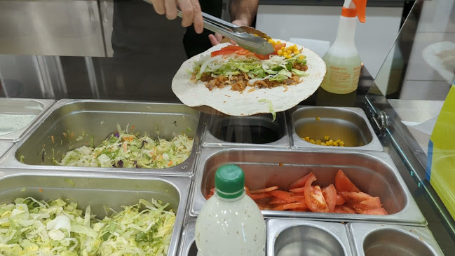 Opinii despre Le Döner Kebab-Pizza în La Chaux-de-Fonds - Gastronomie und Hotellerie