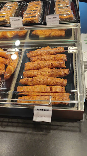 Opinii despre Waldegg în St. Gallenkappel - Gastronomie und Hotellerie