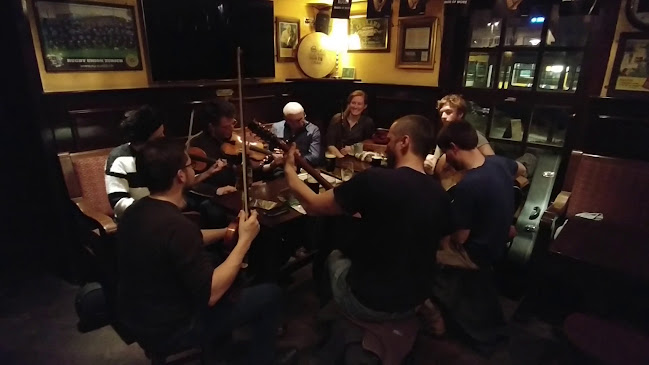 Opinii despre O'Callaghan's Shamrock Irish Pub în Zürich - Gastronomie und Hotellerie