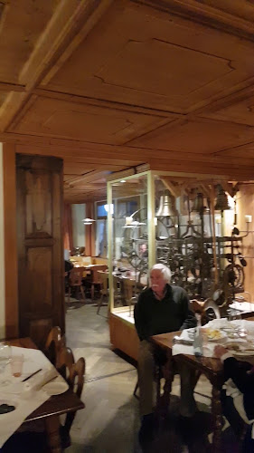 Opinii despre Landgasthaus Schweizerheim în Ebikon - Gastronomie und Hotellerie