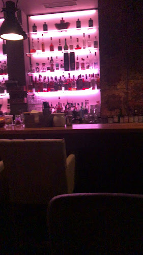 Comentarii opinii despre OscarOne Bar & Lounge