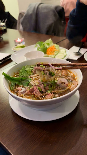 Opinii despre Pho NA în Zürich - Gastronomie und Hotellerie