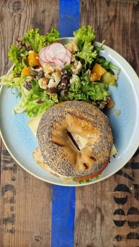 Comentarii opinii despre The Aarburg Hotel & Café