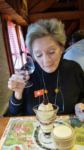 Opinii despre Chalet de Gruyères în Gruyères - Gastronomie und Hotellerie