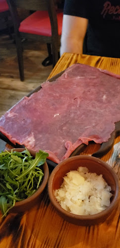 SAFE MEAT (STEAKHOUSE) - Gastronomie und Hotellerie