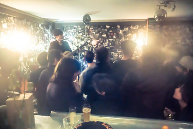 Comentarii opinii despre La Bretelle Bar Associatif