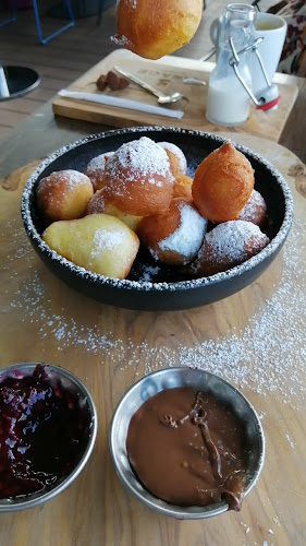 Opinii despre Visage Gastrobar în Dübendorf - Gastronomie und Hotellerie