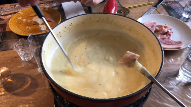 Opinii despre du Maillard în La Chaux-de-Fonds - Gastronomie und Hotellerie