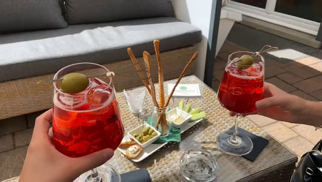 Opinii despre Buby Sa în Sorengo - Gastronomie und Hotellerie