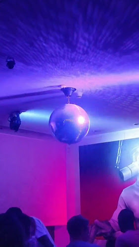 Comentarii opinii despre Funky Monkey Room