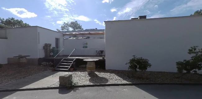 The Place 2B BIKINI BEACH