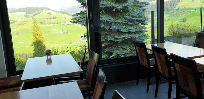 Opinii despre Bäckerei-Konditorei, Restaurant Hörnli Hemberg în Hemberg - Gastronomie und Hotellerie