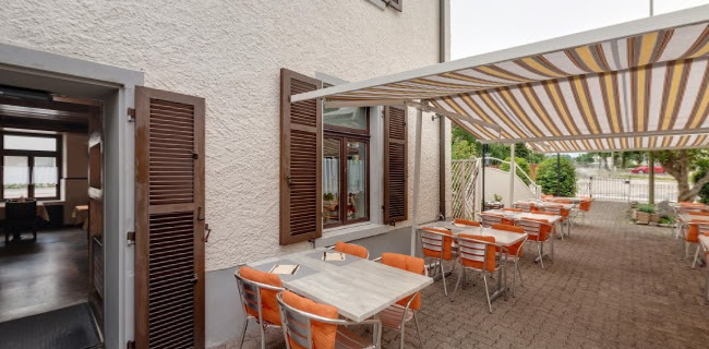 Opinii despre Restaurant Pizzeria Sonne Rüti ZH în Rüti - Gastronomie und Hotellerie