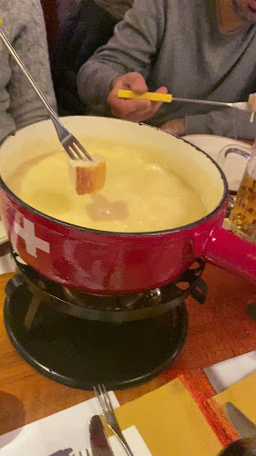 Opinii despre Walliserstuba în Brig-Glis - Gastronomie und Hotellerie