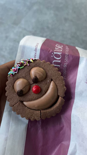 Zenhäusern Sion Place du Midi - Gastronomie und Hotellerie