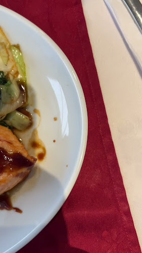 Opinii despre Café Restaurant Treff în Bern - Gastronomie und Hotellerie