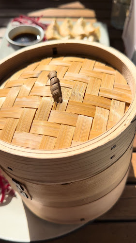 Opinii despre Nooba Kreuzplatz în Zürich - Gastronomie und Hotellerie