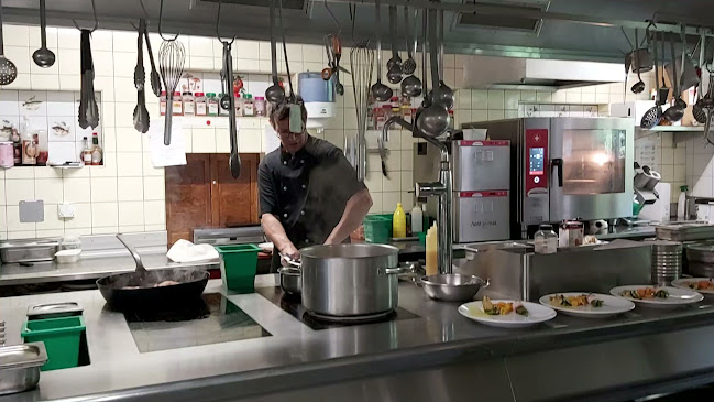 Hôtel Auberge du Lac-des- Joncs