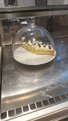 Two Hands Restaurant - Gastronomie und Hotellerie