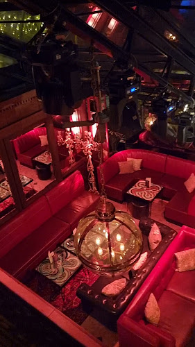 Opinii despre Penthouse Roof Top Bar – 360° View în Luzern - Gastronomie und Hotellerie