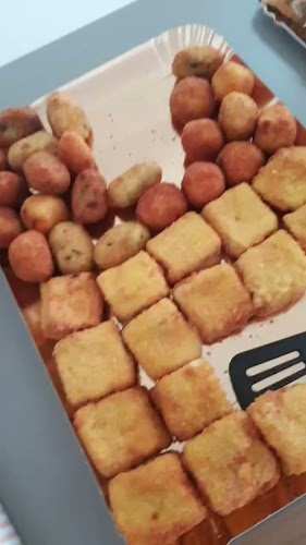 Opinii despre Angolo Dolce • Caffé-Bar • Pasticceria • Gelateria • Ristorante în Liestal - Gastronomie und Hotellerie