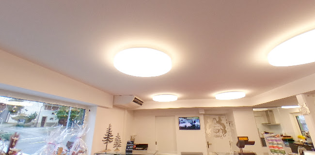 Opinii despre Nestlé Shop Cham în Cham - Gastronomie und Hotellerie