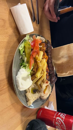 Opinii despre Byblos Restaurant Libanais în Crissier - Gastronomie und Hotellerie