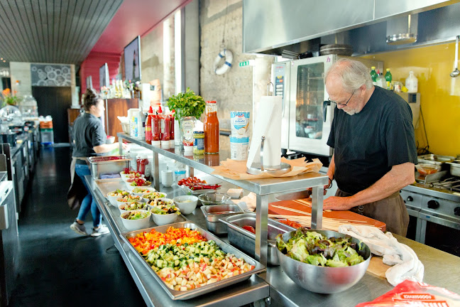 Solheure Bar Restaurant Lounge