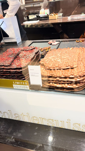 Opinii despre Läderach | Schweiz | Zürich | Bahnhofstrasse 106 în Zürich - Gastronomie und Hotellerie