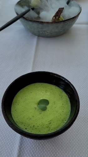 Opinii despre Restaurant de l'Hôtel DuPeyrou în Neuchâtel - Gastronomie und Hotellerie