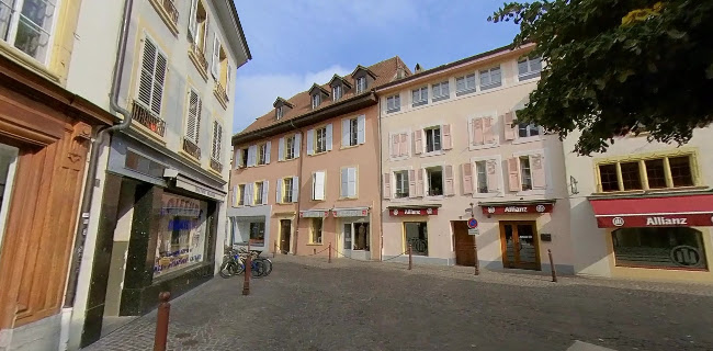 Opinii despre L'espace Chocolat C&S Moret în Yverdon-les-Bains - Gastronomie und Hotellerie