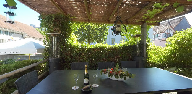 Weinlounge Güggibueb - Gastronomie und Hotellerie