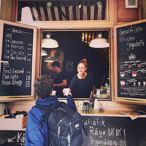 Opinii despre ViCAFE Goldbrunnen în Zürich - Gastronomie und Hotellerie
