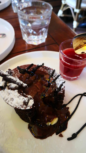 Opinii despre Café Glacier Remor în Geneva - Gastronomie und Hotellerie