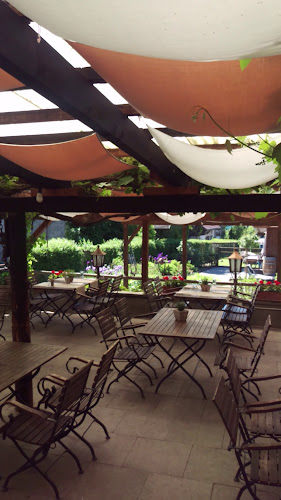 Opinii despre Restaurant Rütihof, Gränichen în Gränichen - Gastronomie und Hotellerie