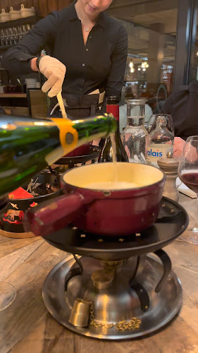 Opinii despre Twin Peaks Restaurant în Crans-Montana - Gastronomie und Hotellerie