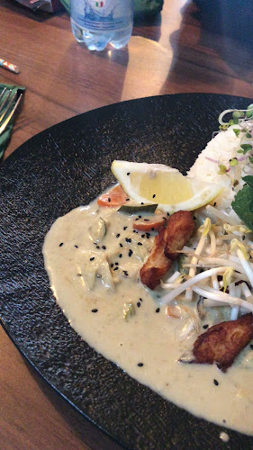 Opinii despre Streetfood Aargau Restaurant în Oberentfelden - Gastronomie und Hotellerie