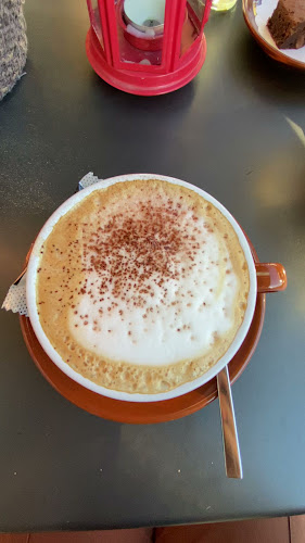 Opinii despre Moana Cafe Bar în Zürich - Gastronomie und Hotellerie