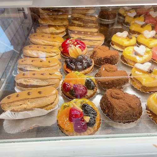 Opinii despre Boulangerie Patisserie Tea room of Onex în Onex - Gastronomie und Hotellerie