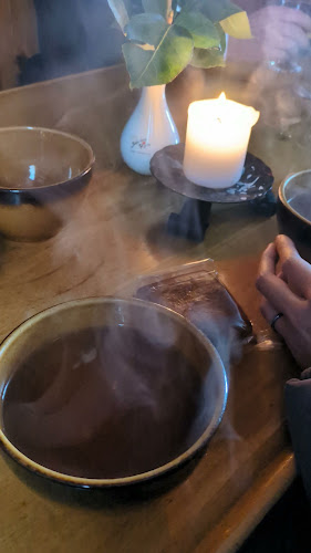 Opinii despre Teehusli Buchenegg în Stallikon - Gastronomie und Hotellerie